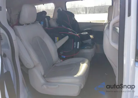 2021 Chrysler Pacifica Hybrid Touring L z USA, uszkodzony, nr VIN 2C4RC1L78MR586455